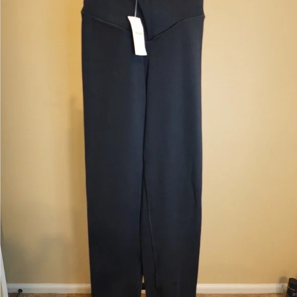 OFFLINE By Aerie Real Me High Waisted Crossover Legging - Black XXS - Picture 7 of 12